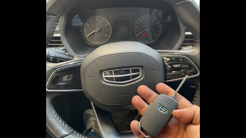 Trabajo real de apertura de autos sin daños realizado por cerrajero profesional en CDMX.