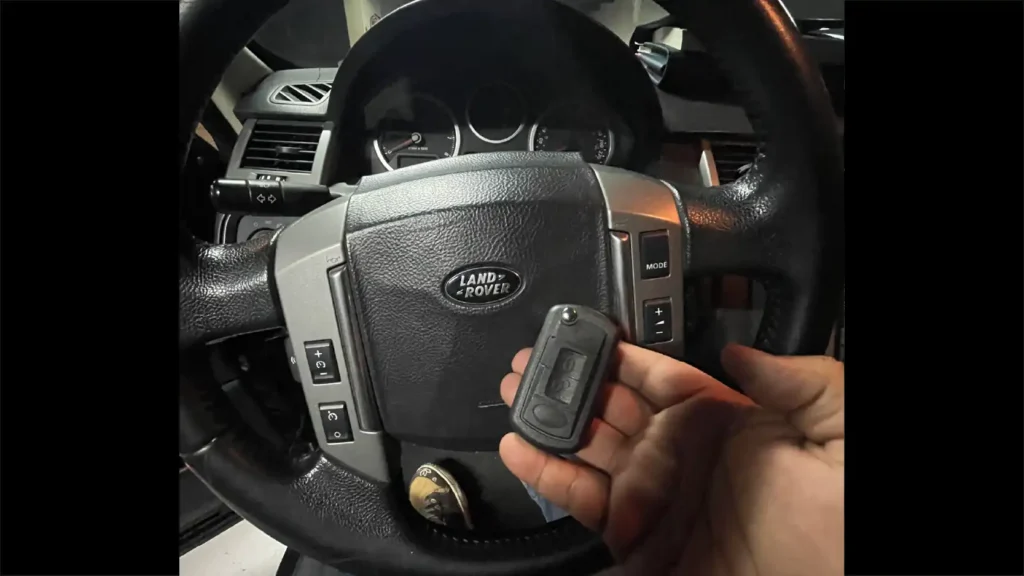 Copia y programacion de llaves inteligentes para Land Rover en CDMX